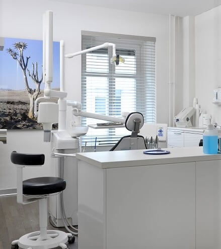 Zahnarzt Zürich am Löwenplatz - Behandlungszimmer