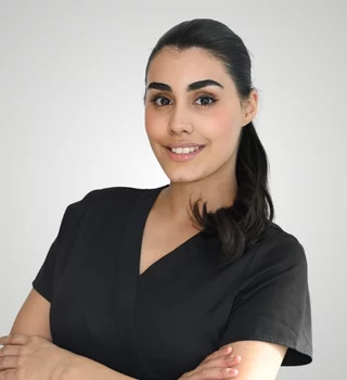 Jeanie Zaehner - Team Zahnarzt Zürich Löwenplatz 